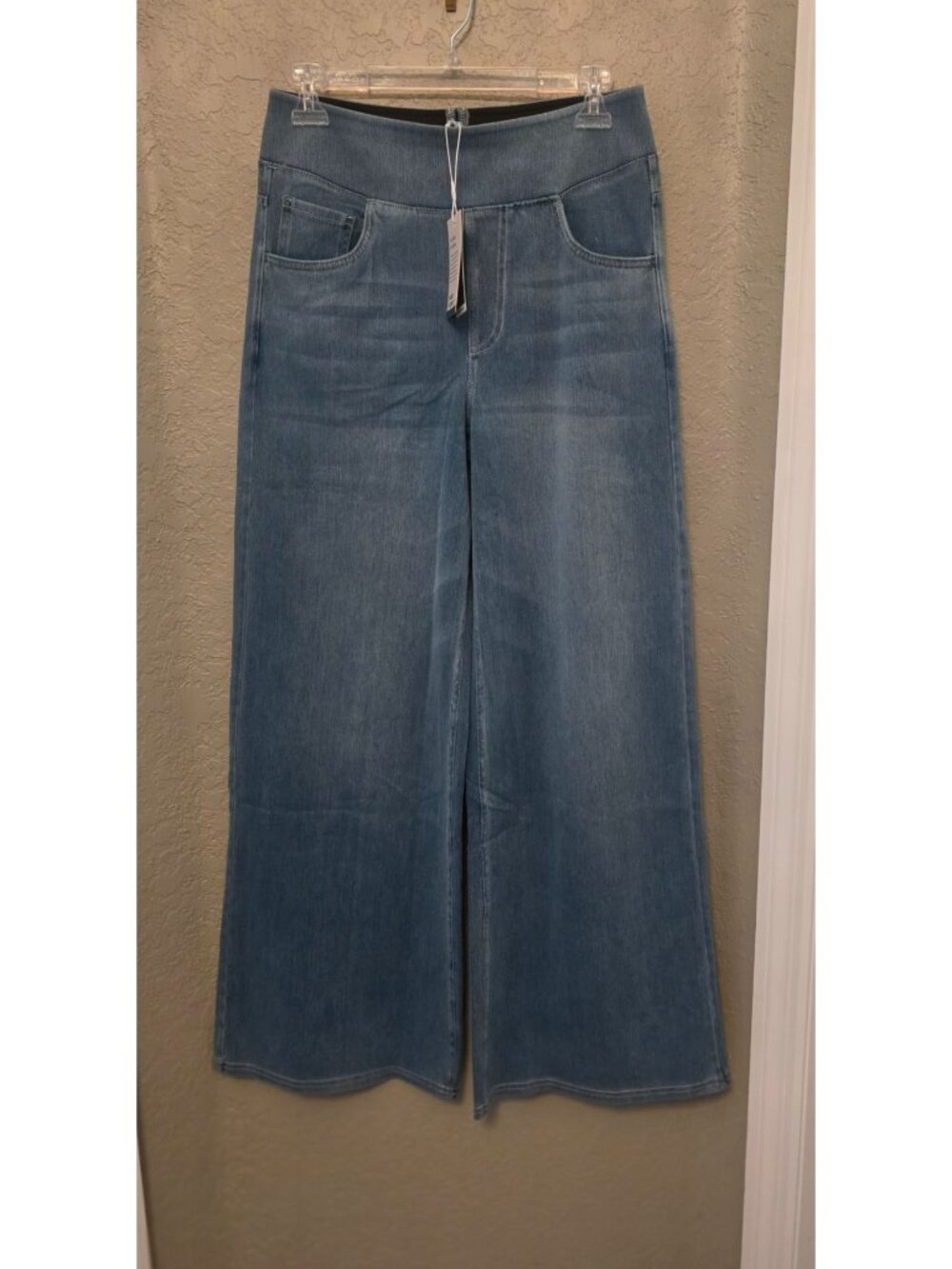 Halara Flex High Waist Baggy Wide Leg Pull On Jeans size M NEW Regular